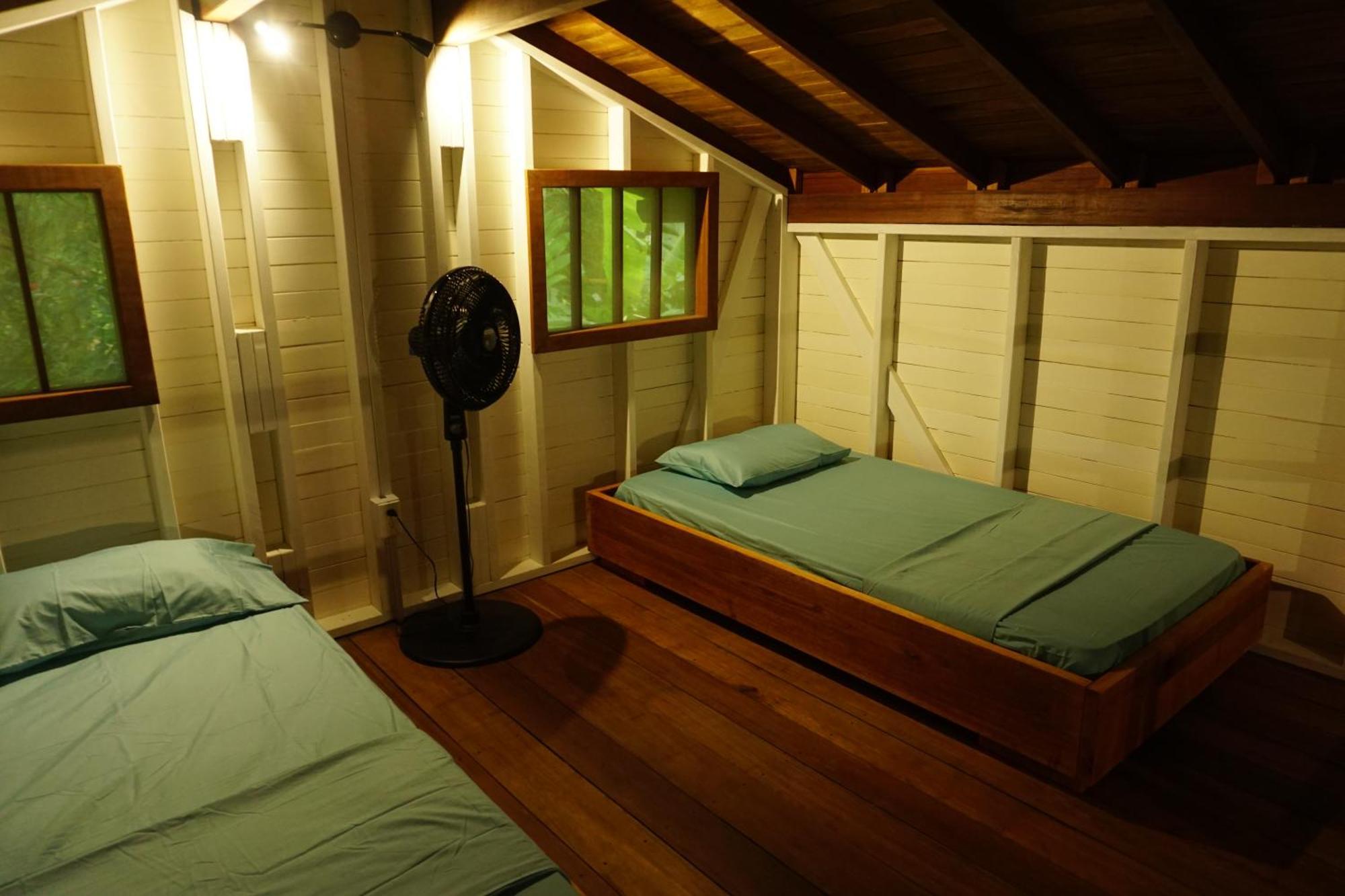 La Tarima Del Colibri Ecolodge El Valle  Chambre photo